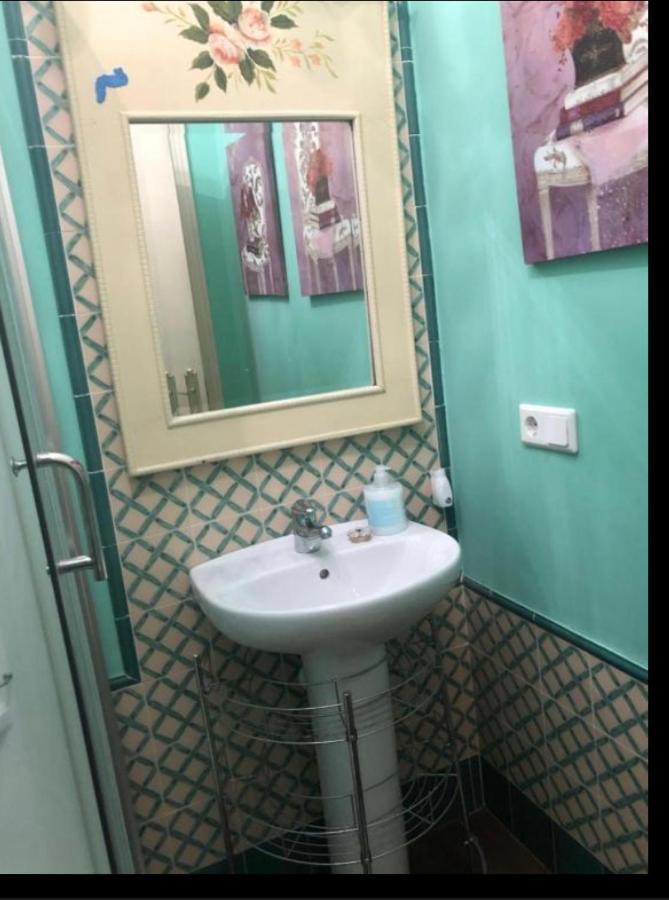 Apartamento En Pleno Centro De Marchena 3 Dormitorios 3 Banos Privados Εξωτερικό φωτογραφία