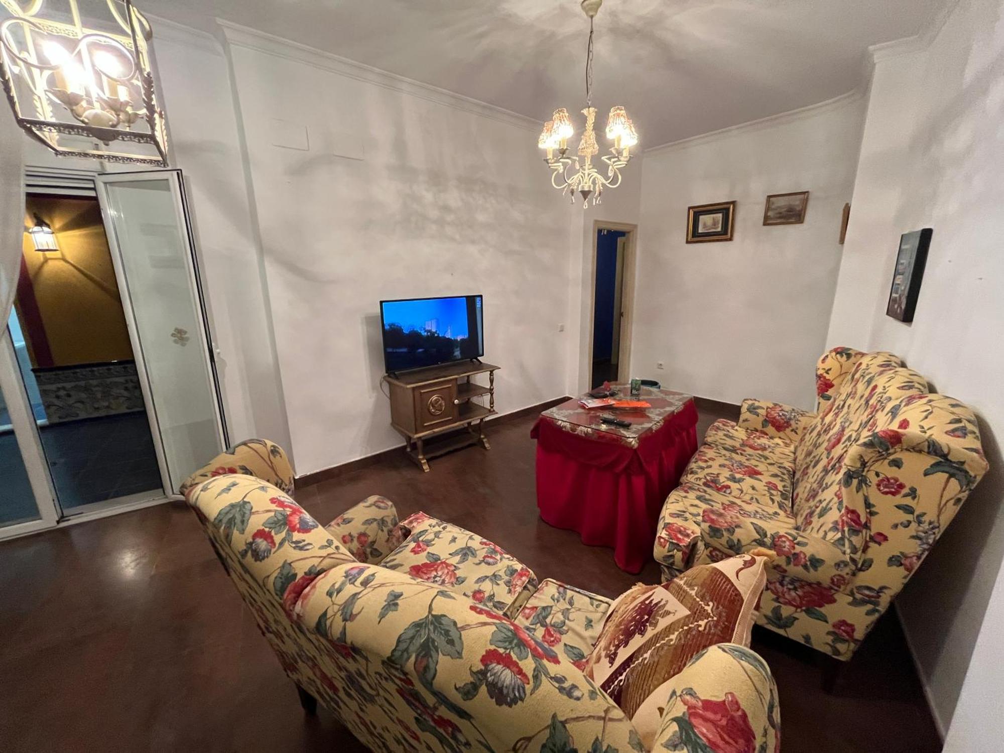 Apartamento En Pleno Centro De Marchena 3 Dormitorios 3 Banos Privados Εξωτερικό φωτογραφία