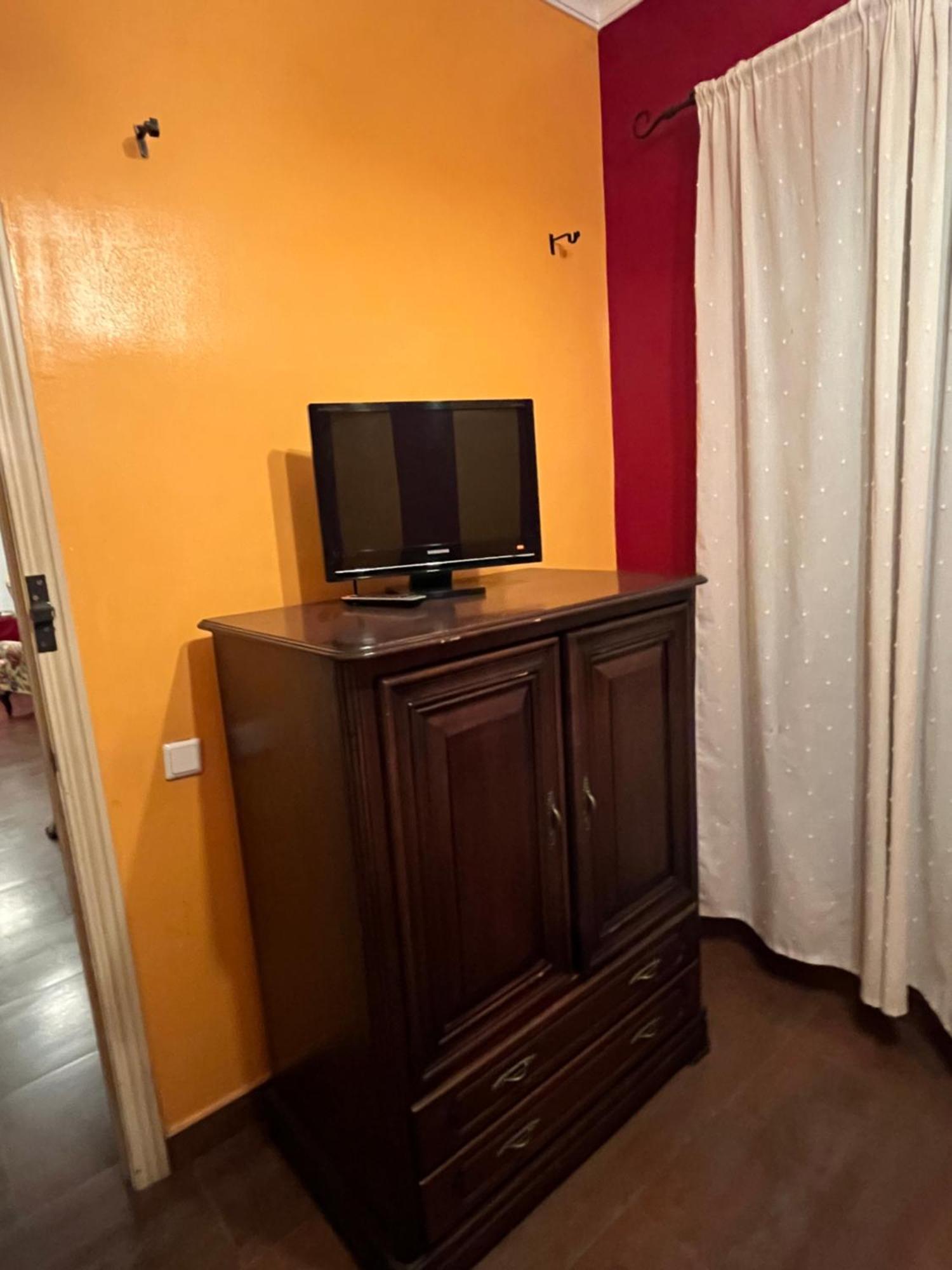 Apartamento En Pleno Centro De Marchena 3 Dormitorios 3 Banos Privados Εξωτερικό φωτογραφία