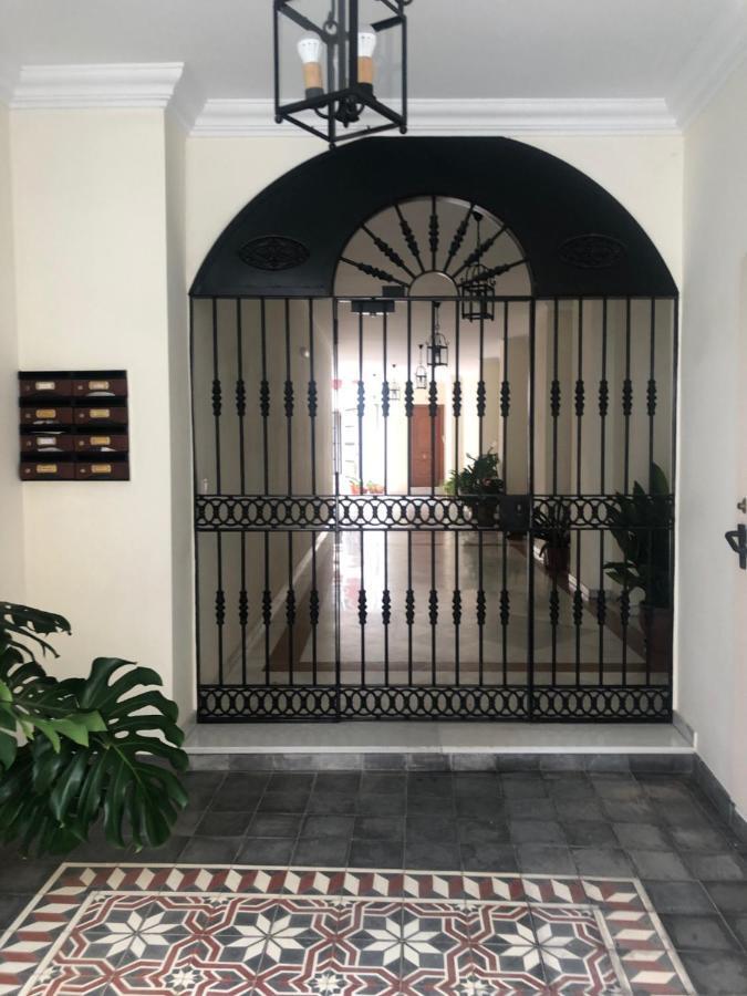 Apartamento En Pleno Centro De Marchena 3 Dormitorios 3 Banos Privados Εξωτερικό φωτογραφία